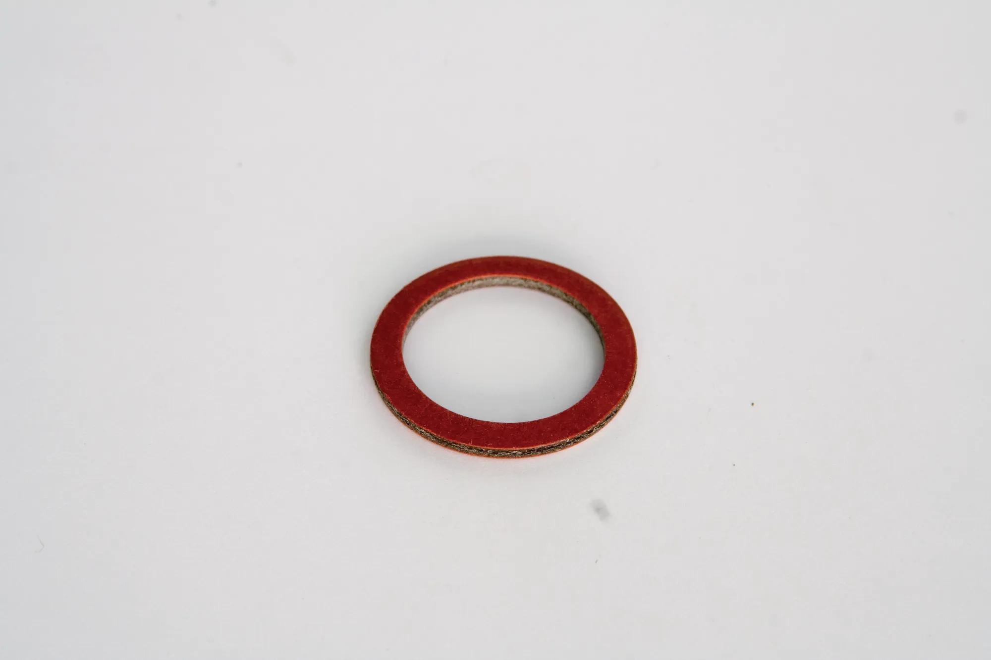 5/8" x 7/8" Fiber Washer - 25 Pack