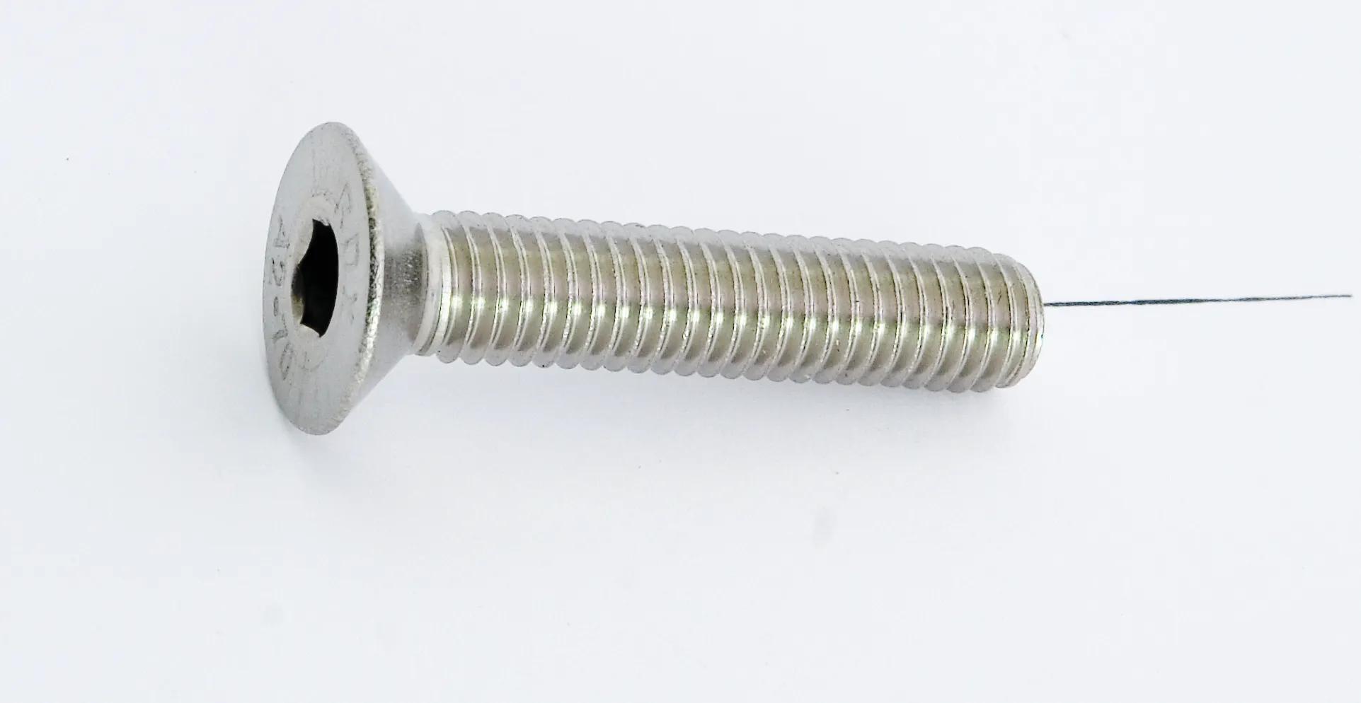 M3 x 0.50 x 20 18-8 Stainless Steel Flat Socket Head Cap Screw - 25 Pack